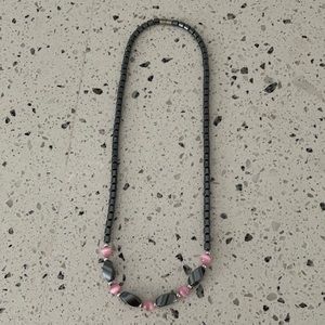 Pretty Necklace with Screw Clasp
